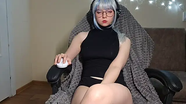 DanaWard online show from January 8, 2025, 6:31 pm