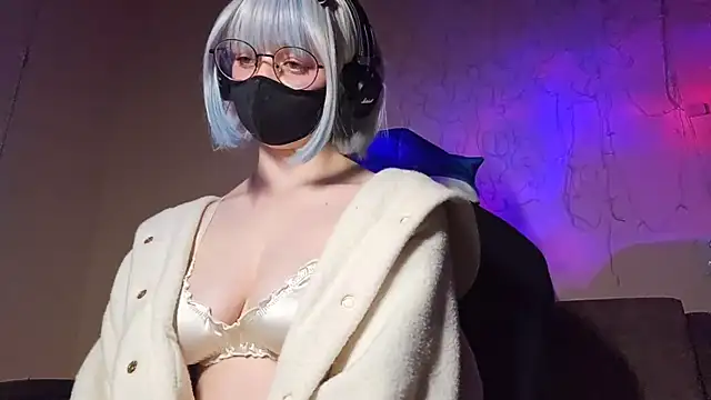 DanaWard online show from December 3, 2025, 9:35 pm