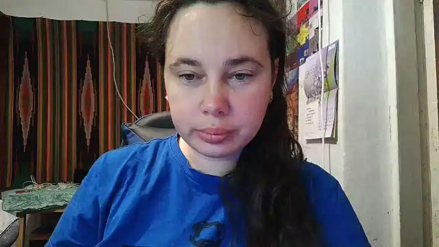 Cora Maro online show from September 25, 2025, 10:13 pm