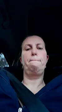 Snapshot of Angelacoquine chatting on January 7, 2025, 4:05 pm Angelacoquine online show from January 7, 2025, 4:05 pm