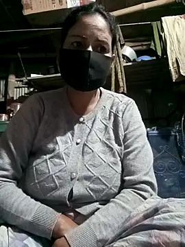 Neha-Roy online show from December 3, 2025, 10:52 pm