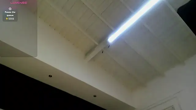 AbigailWilliams  online show from January 15, 2026, 11:15 am