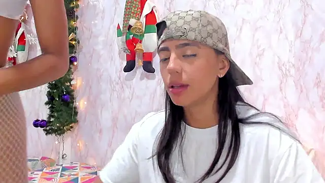 BarbieHotLaura online show from December 14, 2024, 4:52 pm