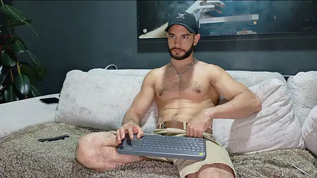 Crhis N Derek online show from November 8, 2025, 3:39 am