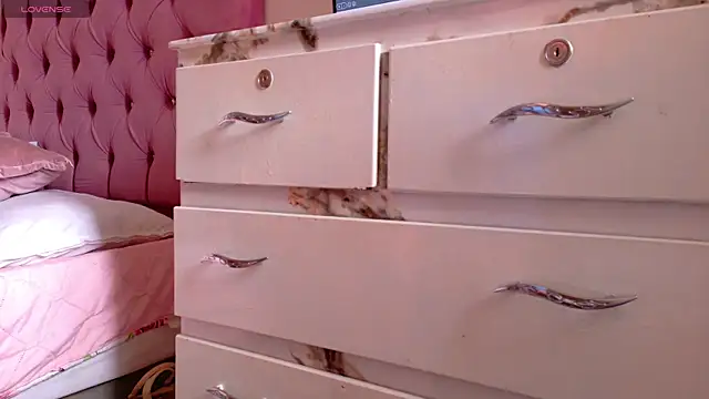 Gaby Vegaa online show from October 26, 2025, 10:04 pm