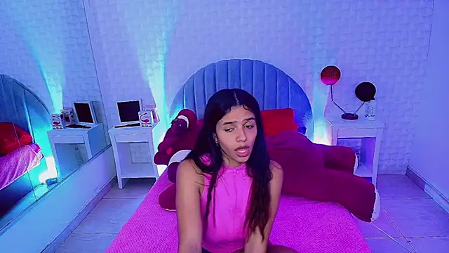 charlotte 0309 online show from February 3, 2026, 6:40 am