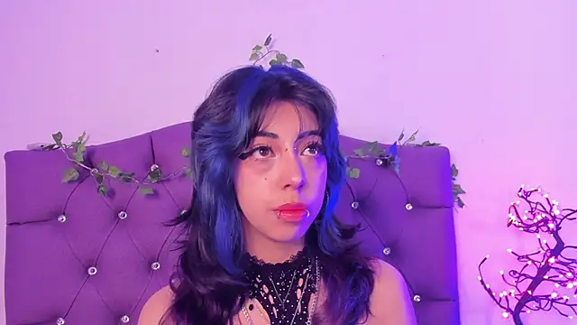 Nyx nayla online show from December 10, 2024, 11:11 am