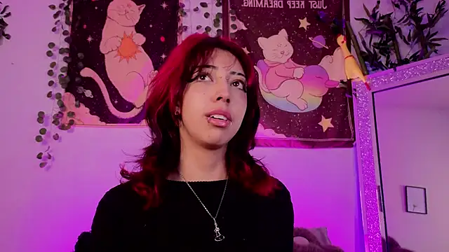 Nyx nayla online show from December 2, 2025, 8:08 am