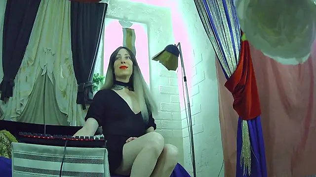 Snapshot of Mary_Loon chatting on November 12, 2025, 4:18 pm Mary Loon online show from November 12, 2025, 4:18 pm