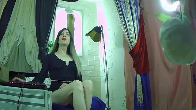 Snapshot of Mary_Loon chatting on January 6, 2026, 12:09 pm Mary Loon online show from January 6, 2026, 12:09 pm