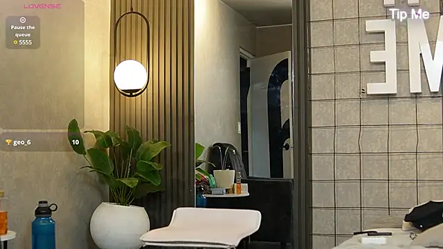 Snapshot of Ryan_Hunt chatting on January 5, 2025, 4:06 pm Ryan Hunt online show from January 5, 2025, 4:06 pm