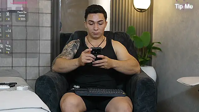 Snapshot of Ryan_Hunt chatting on March 3, 2025, 3:20 pm Ryan Hunt online show from March 3, 2025, 3:20 pm