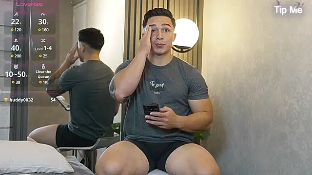 Snapshot of Ryan_Hunt chatting on March 5, 2025, 3:51 pm Ryan Hunt online show from March 5, 2025, 3:51 pm