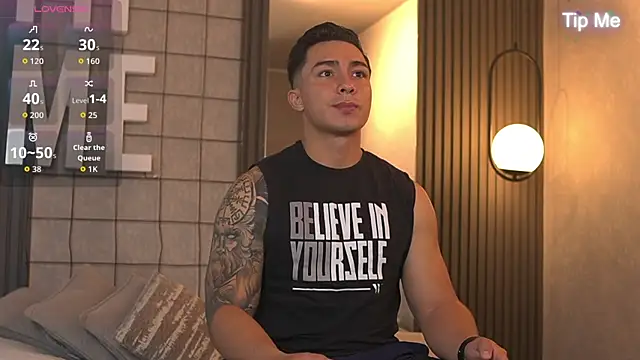 Snapshot of Ryan_Hunt chatting on September 17, 2025, 12:07 pm Ryan Hunt online show from September 17, 2025, 12:07 pm