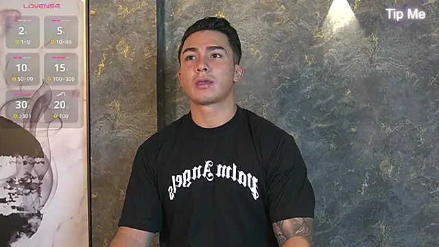 Snapshot of Ryan_Hunt chatting on September 22, 2025, 12:40 pm Ryan Hunt online show from September 22, 2025, 12:40 pm