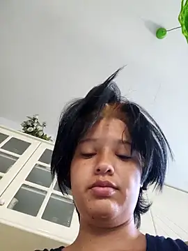 Snapshot of LorenRosse chatting on September 20, 2025, 5:08 am LorenRosse online show from September 20, 2025, 5:08 am