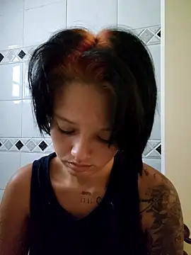 Snapshot of LorenRosse chatting on September 28, 2025, 6:19 am LorenRosse online show from September 28, 2025, 6:19 am