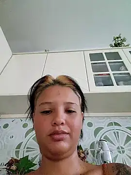 Snapshot of LorenRosse chatting on October 7, 2025, 4:31 am LorenRosse online show from October 7, 2025, 4:31 am