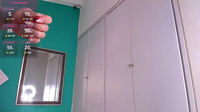 Snapshot of Sthef_Castle chatting on March 2, 2025, 12:01 pm Sthef Castle online show from March 2, 2025, 12:01 pm