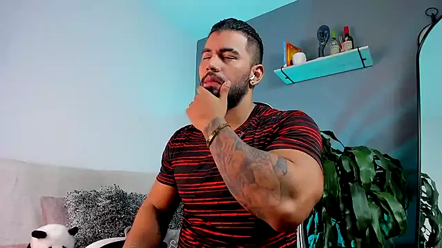 Snapshot of jaxon_colton chatting on January 22, 2025, 1:20 am jaxon colton online show from January 22, 2025, 1:20 am