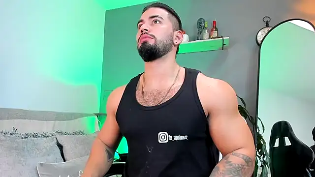 Snapshot of jaxon_colton chatting on February 10, 2025, 5:30 pm jaxon colton online show from February 10, 2025, 5:30 pm