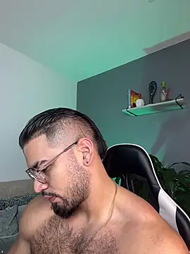 Snapshot of jaxon_colton chatting on February 19, 2025, 4:34 am jaxon colton online show from February 19, 2025, 4:34 am