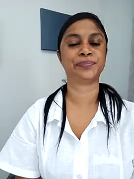 Snapshot of Sensual_indian7 chatting on February 7, 2026, 1:26 pm Sensual indian7 online show from February 7, 2026, 1:26 pm