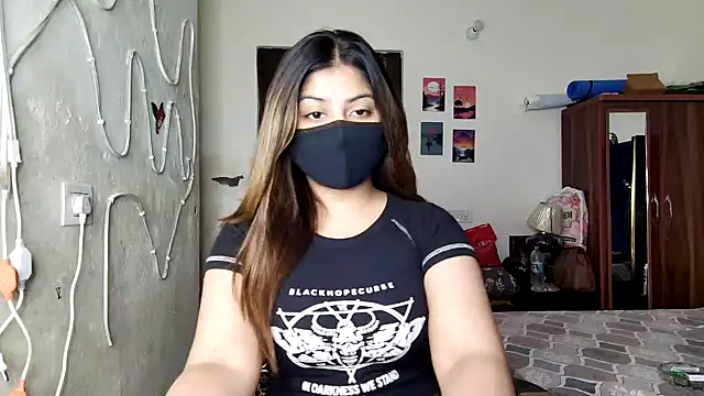 Hoty-Shivangi online show from July 10, 2026, 11:35 am