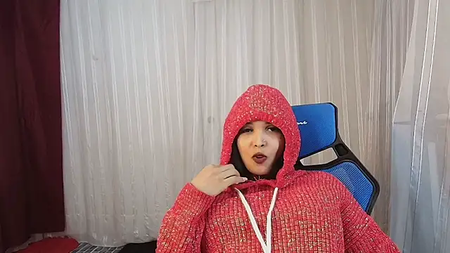 Snapshot of MOMMYJEVAA chatting on June 17, 2026, 2:25 am MOMMYJEVAA online show from June 17, 2026, 2:25 am