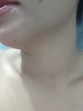 girldam95 online show from December 16, 2025, 7:35 am