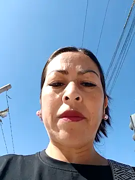 Snapshot of MARIANA-12_ chatting on January 20, 2025, 2:25 pm MARIANA-12 online show from January 20, 2025, 2:25 pm