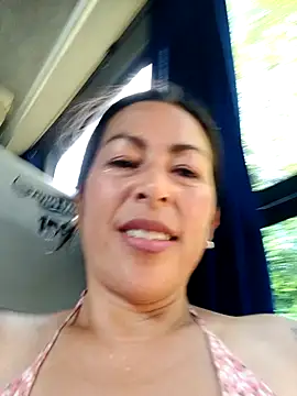 Snapshot of MARIANA-12_ chatting on January 22, 2025, 9:32 pm MARIANA-12 online show from January 22, 2025, 9:32 pm