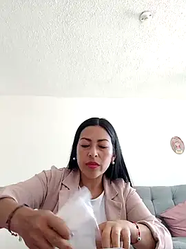 Snapshot of MARIANA-12_ chatting on January 23, 2025, 1:56 pm MARIANA-12 online show from January 23, 2025, 1:56 pm