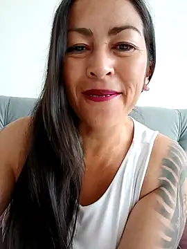 Snapshot of MARIANA-12_ chatting on January 26, 2025, 4:41 pm MARIANA-12 online show from January 26, 2025, 4:41 pm