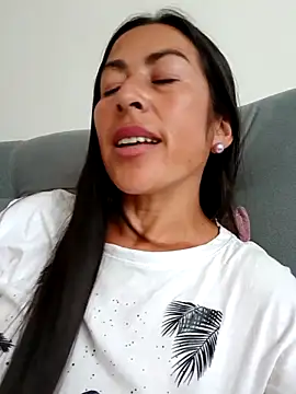 Snapshot of MARIANA-12_ chatting on February 15, 2025, 8:33 pm MARIANA-12 online show from February 15, 2025, 8:33 pm