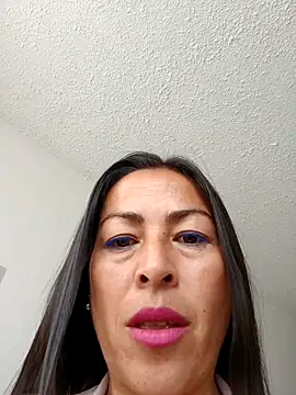 Snapshot of MARIANA-12_ chatting on February 23, 2025, 3:29 pm MARIANA-12 online show from February 23, 2025, 3:29 pm