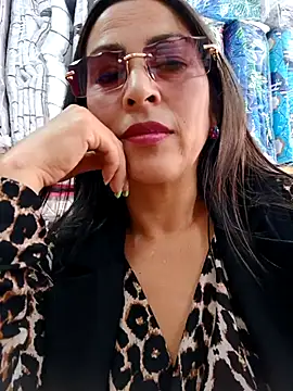 Snapshot of MARIANA-12_ chatting on February 28, 2025, 4:53 pm MARIANA-12 online show from February 28, 2025, 4:53 pm