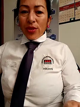 Snapshot of MARIANA-12_ chatting on September 26, 2025, 2:21 pm MARIANA-12 online show from September 26, 2025, 2:21 pm