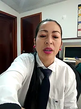 Snapshot of MARIANA-12_ chatting on September 28, 2025, 11:59 am MARIANA-12 online show from September 28, 2025, 11:59 am