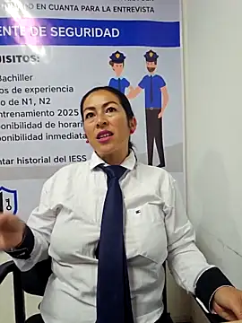 Snapshot of MARIANA-12_ chatting on October 13, 2025, 1:11 pm MARIANA-12 online show from October 13, 2025, 1:11 pm