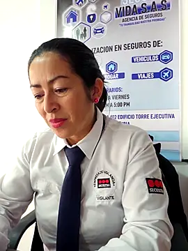 Snapshot of MARIANA-12_ chatting on October 16, 2025, 2:40 pm MARIANA-12 online show from October 16, 2025, 2:40 pm