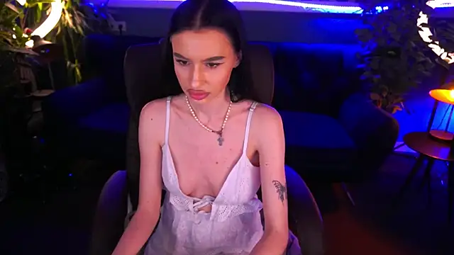 Snow WhiteeeX online show from January 29, 2025, 2:51 am