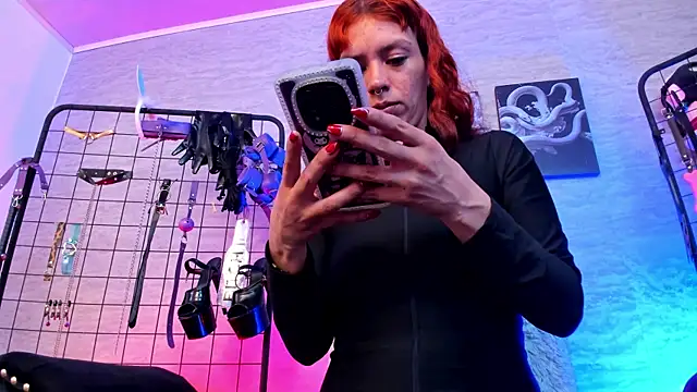 IvanaFetish online show from September 16, 2025, 11:55 am