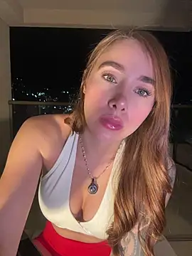 Snapshot of Lanataylor- chatting on June 4, 2026, 12:27 am Lanataylor- online show from June 4, 2026, 12:27 am
