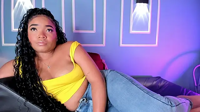nikeysha zc online show from December 10, 2024, 3:41 am
