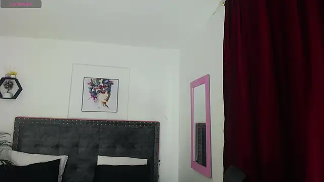 Amber hot22 online show from February 19, 2025, 7:48 pm