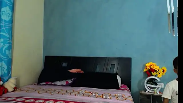 Madison  12 online show from March 4, 2025, 3:22 am