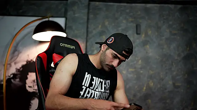 Austin bolt online show from December 7, 2024, 2:42 am