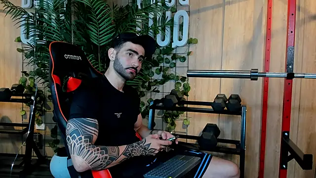 Austin bolt online show from January 14, 2025, 1:58 am