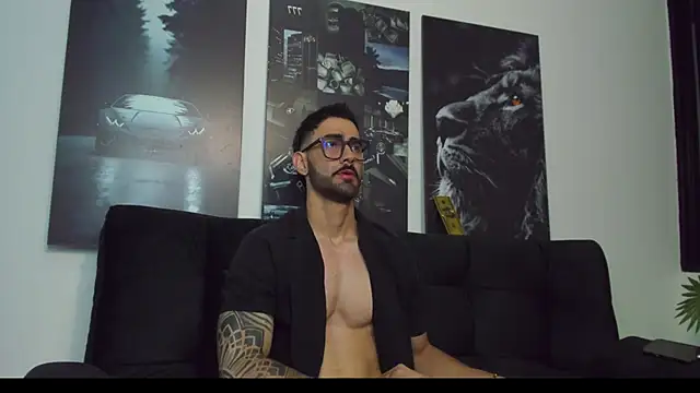 Austin bolt online show from February 7, 2025, 1:47 am